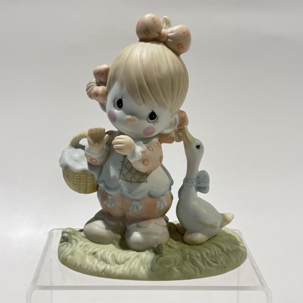 Vintage 1985 Precious‎ Moments Figurine "Waddle I Do Without You" Unboxed
